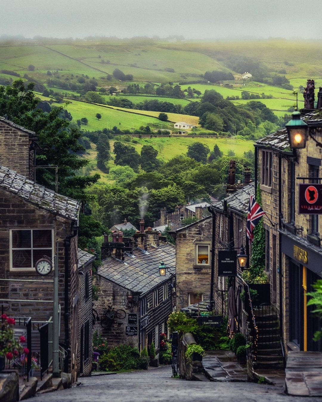Brontë Country & Haworth